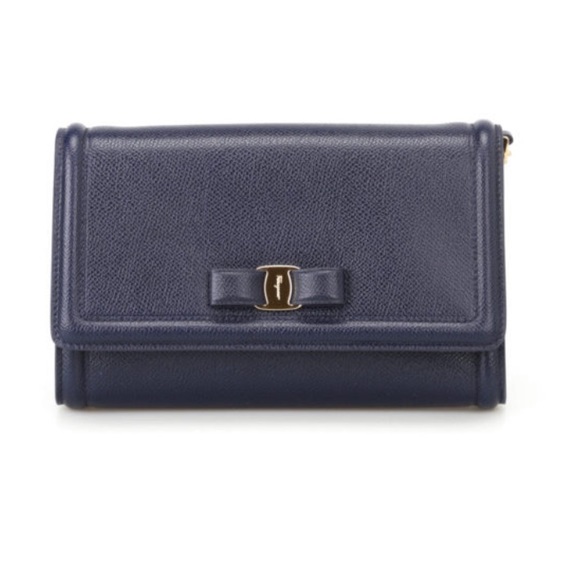 Salvatore Ferragamo Vera Bow Leather Mini Bag - Picture 2 of 6